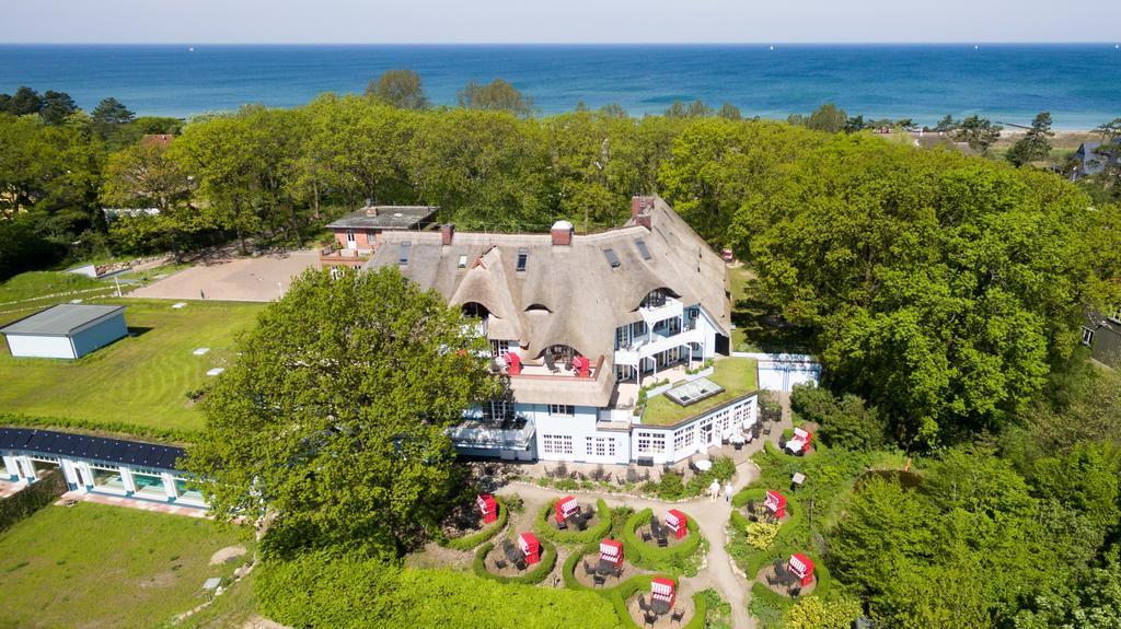 Romantik Hotel Fischerwiege Ahrenshoop Buitenkant foto
