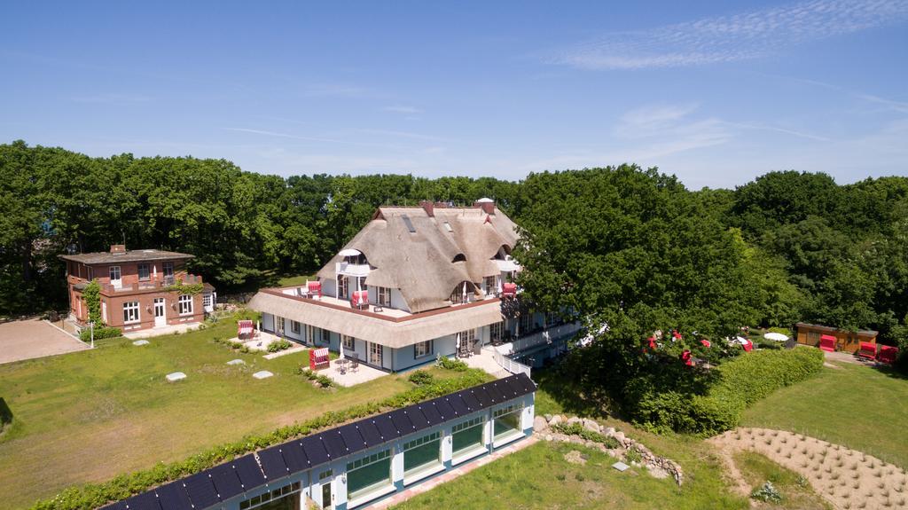 Romantik Hotel Fischerwiege Ahrenshoop Buitenkant foto